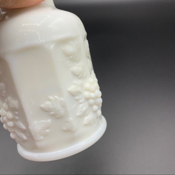 Westmorland Milk Glass Grape Perfume Bottle - Picture 6 of 8